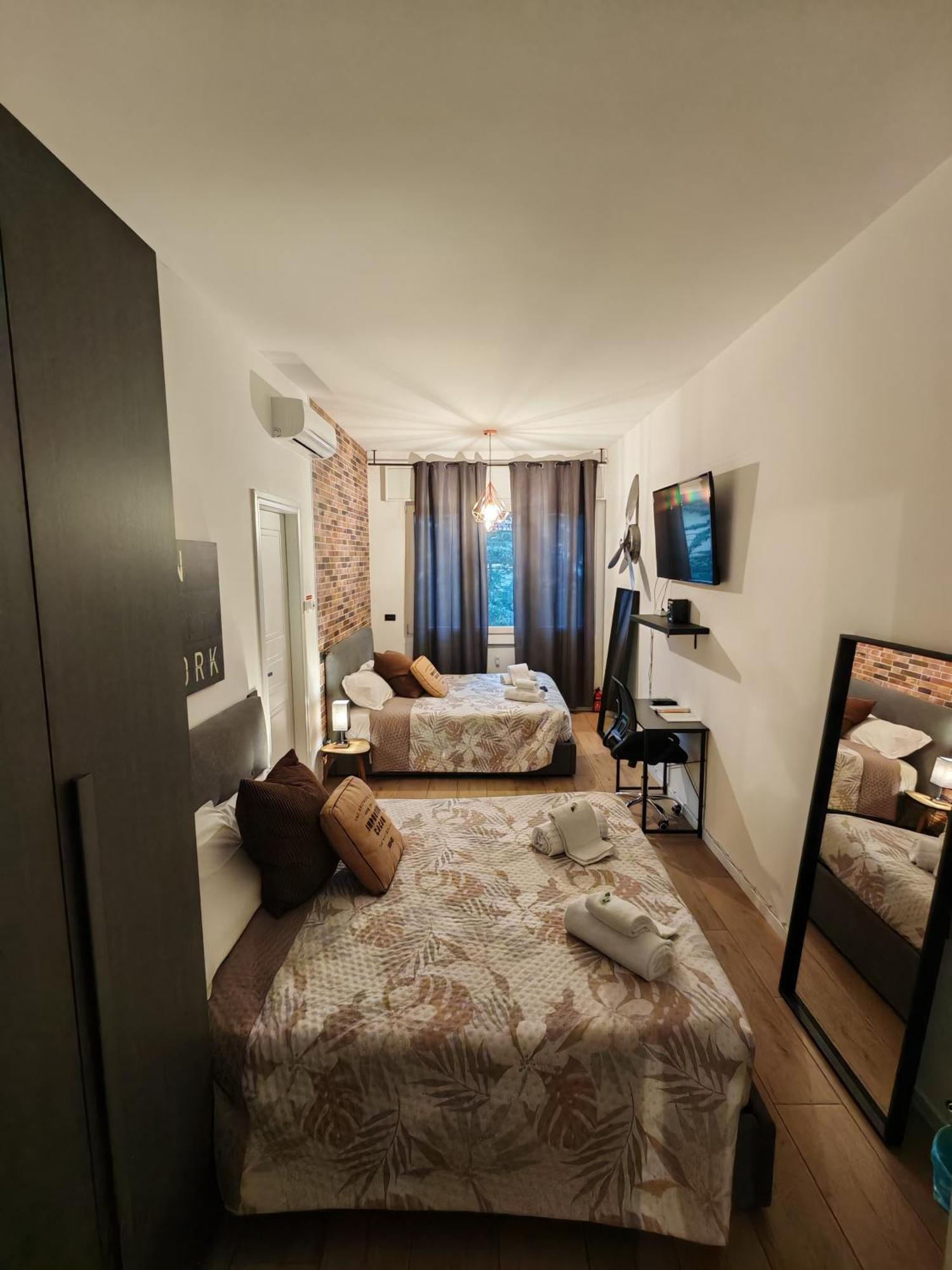 Mc Fly Rooms Malpensa Airport غالاّراتي المظهر الخارجي الصورة
